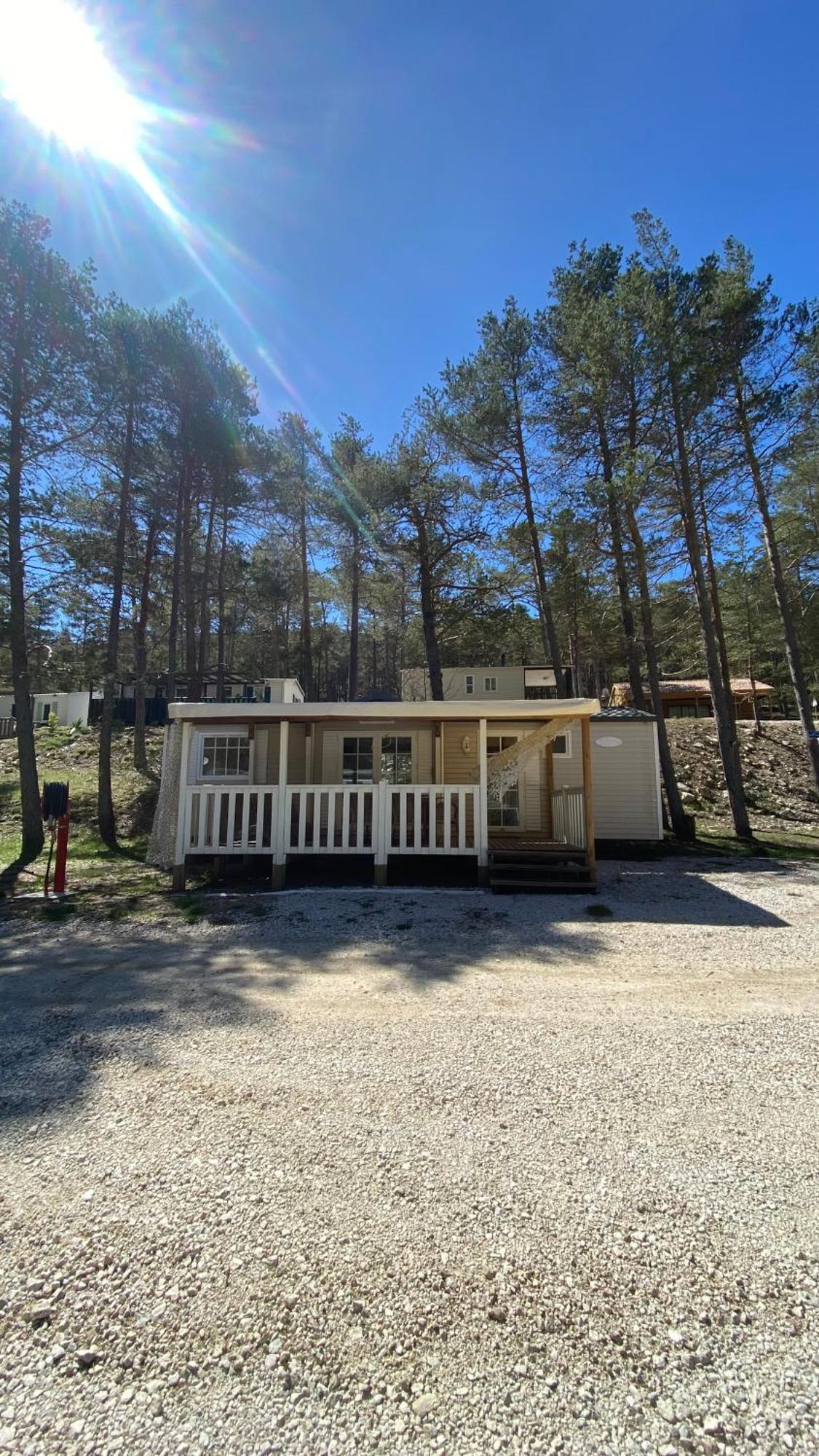 Mobilhome Comfort A La Montagne Saint-Auban  Esterno foto